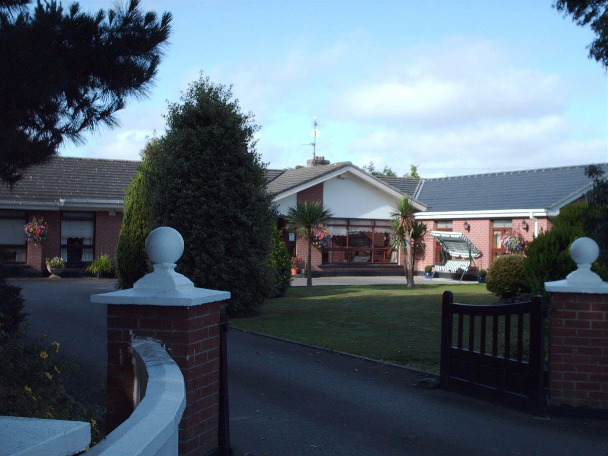 Evergreen Bed & Breakfast Swords Eksteriør billede