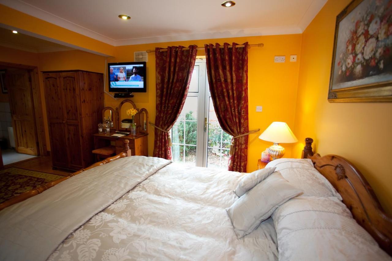 Evergreen Bed & Breakfast Swords Eksteriør billede